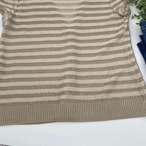 ST JOHN Plunging Neckline Knit Short Sleeve Sweater Button Front Beige Large - Picture 10 of 16